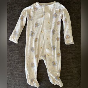 Magnetic Me footie pajamas like new!